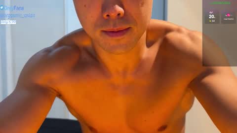 Snapshot of orgasmic_asian chatting on February 25, 11:20 am Orgasmic Asian online show from February 25, 11:20 am