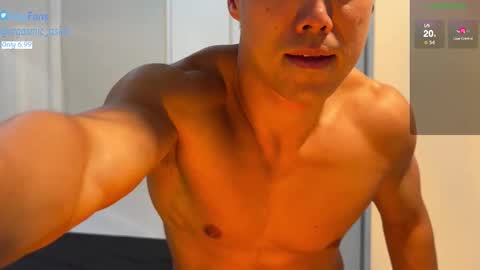 Snapshot of orgasmic_asian chatting on February 27, 6:19 pm Orgasmic Asian online show from February 27, 6:19 pm