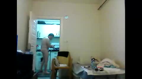 Snapshot of orhansakar12 chatting on February 19, 5:09 pm orhansakar12 online show from February 19, 5:09 pm