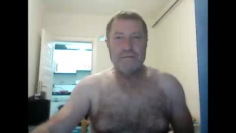 Snapshot of orhansakar12 chatting on April 23, 4:53 pm orhansakar12 online show from April 23, 4:53 pm