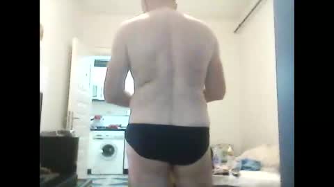 Snapshot of orhansakar12 chatting on May 13, 4:26 pm orhansakar12 online show from May 13, 4:26 pm