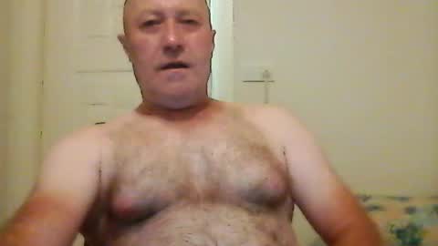orhansakar12 online show from August 7, 8:33 pm