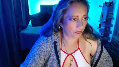 oriana_100 online show from February 1, 4:14 am