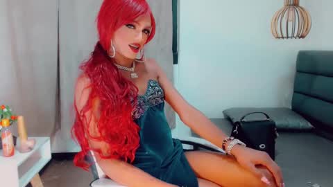 Oriana braom online show from January 7, 10:41 pm