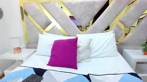 Miss Guzman  online show from January 27, 6:52 pm