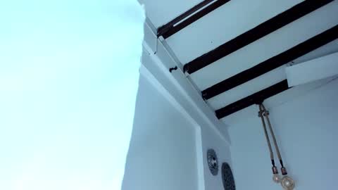 Miss Guzman  online show from January 29, 11:30 am