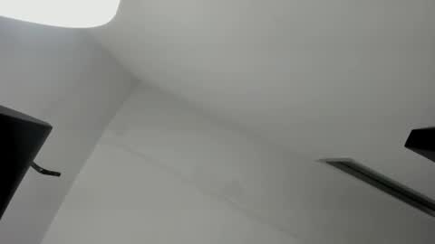 Miss Guzman  online show from September 25, 10:02 pm