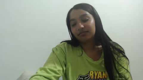 oriana_ston online show from December 5, 5:37 am