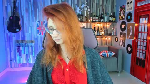 Orianna -  Hi Im into geek culture cosplay crafting LARP games. Shall we play DnD online show from December 4, 9:07 am