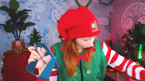Orianna -  Hi Im into geek culture cosplay crafting LARP games. Shall we play DnD online show from December 25, 12:15 pm