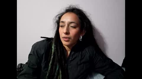 Snapshot of orianna_bodmod chatting on November 6, 12:11 am ORIANNA online show from November 6, 12:11 am