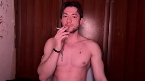 Snapshot of origamicat chatting on November 5, 10:48 am origamicat online show from November 5, 10:48 am