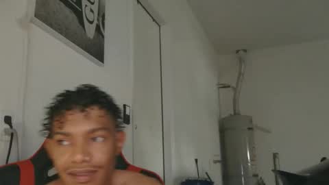 Snapshot of originalcali95 chatting on November 15, 5:09 pm originalcali95 online show from November 15, 5:09 pm