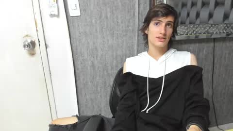 Snapshot of orion_galax chatting on February 28, 6:20 pm orion_galax online show from February 28, 6:20 pm