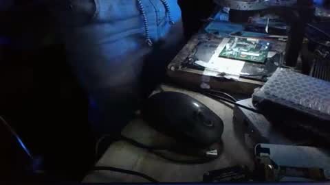 Snapshot of orlox666 chatting on December 14, 10:53 am orlox666 online show from December 14, 10:53 am