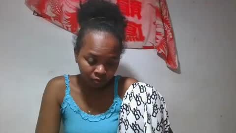 ornellahhh online show from October 24, 8:22 am