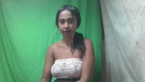 ornellahhh online show from December 17, 5:57 am