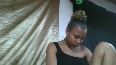 ornellahhh online show from January 16, 11:36 am