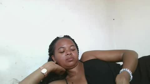 ornellahhh online show from February 2, 10:58 am