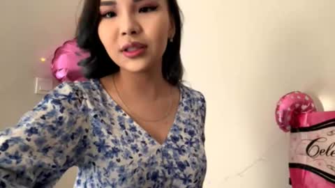 Angel online show from October 11, 11:03 pm