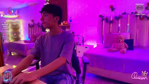 osamu_tay online show from March 17, 3:44 am