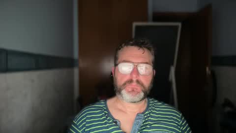 oscarbcncat online show from June 4, 4:02 pm