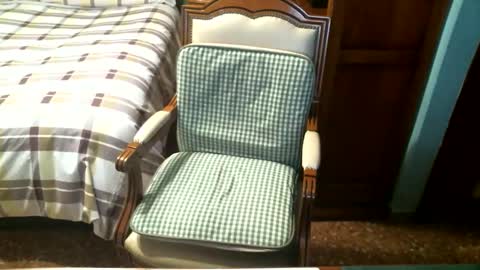 Oscar online show from January 9, 3:04 pm