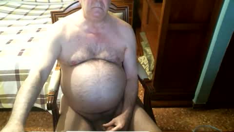 Snapshot of oscarw chatting on February 28, 4:52 pm Oscar online show from February 28, 4:52 pm