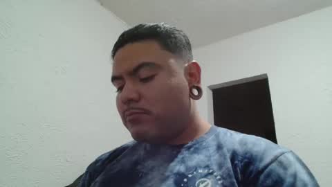 Snapshot of osiris_lust chatting on December 22, 4:42 am Osiris Lunar online show from December 22, 4:42 am