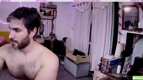 Snapshot of osito_blanco chatting on June 4, 11:11 pm Osito Blanco online show from June 4, 11:11 pm