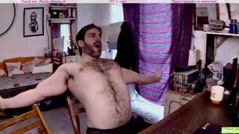 Snapshot of osito_blanco chatting on August 6, 6:10 pm Osito Blanco online show from August 6, 6:10 pm
