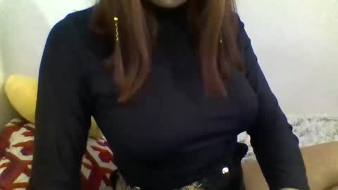 Snapshot of osornomaria268 chatting on February 21, 5:09 pm Paulina online show from February 21, 5:09 pm