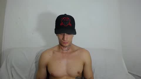 Snapshot of ostbot chatting on February 19, 4:55 am ostman online show from February 19, 4:55 am