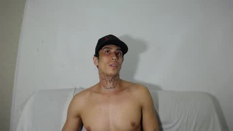 Snapshot of ostbot chatting on February 20, 4:28 am ostman online show from February 20, 4:28 am