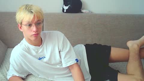 Ostin online show from December 3, 8:38 am