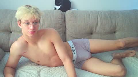 Ostin online show from December 4, 7:39 am