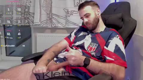 Otis online show from October 31, 9:05 pm