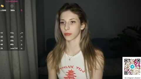 Snapshot of ottiliebolyard chatting on April 19, 7:38 pm Anne online show from April 19, 7:38 pm