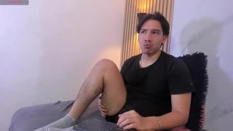 Otto Andrew online show from February 3, 7:52 pm