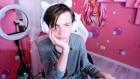 Otto online show from October 27, 8:35 pm