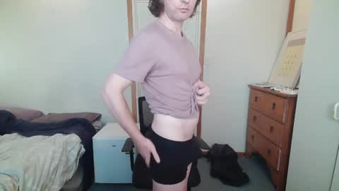 outback896 online show from April 4, 11:57 pm