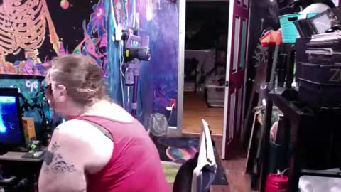 Snapshot of outkast8033 chatting on April 8, 5:51 am Dude online show from April 8, 5:51 am