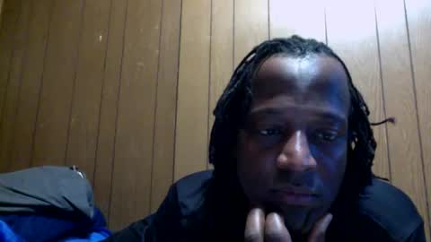 Snapshot of outkast8033 chatting on April 25, 10:40 pm Dude online show from April 25, 10:40 pm