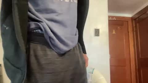 Snapshot of outofhisleague_ chatting on November 15, 4:03 pm outofhisleague_ online show from November 15, 4:03 pm