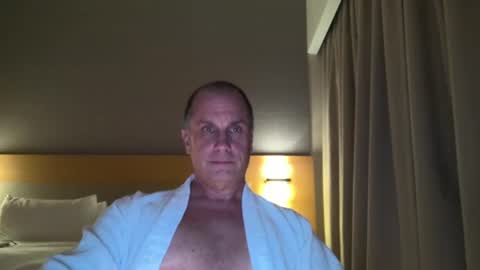 Snapshot of over50dad chatting on April 21, 6:44 pm Over50Dad online show from April 21, 6:44 pm