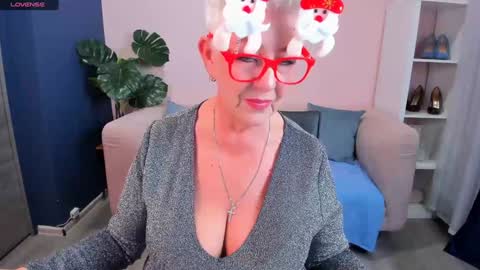 Alla online show from December 6, 8:26 am