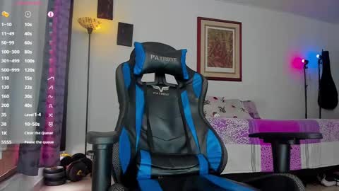 Oween online show from January 15, 1:41 pm