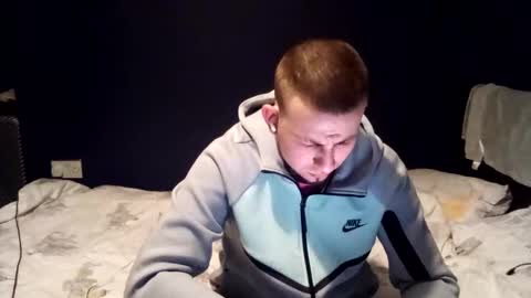 Owen kayz online show from November 20, 11:48 pm