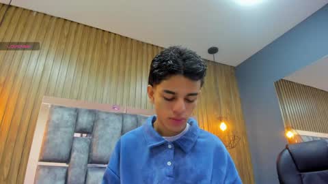 Snapshot of owen__johnson chatting on April 16, 12:17 pm Owen Johnson online show from April 16, 12:17 pm