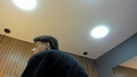 Snapshot of owen__johnson chatting on May 29, 11:41 am Owen Johnson online show from May 29, 11:41 am